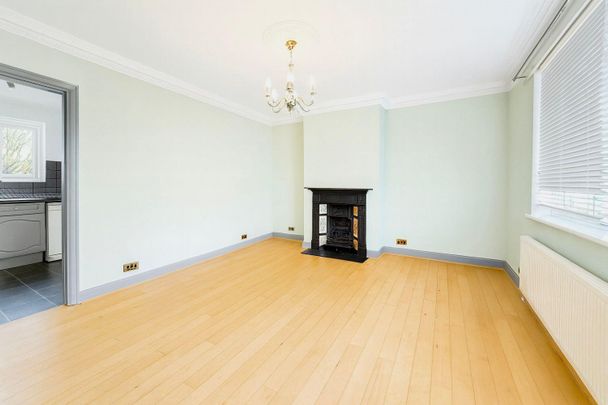 3 bedroom House To Let - Photo 1