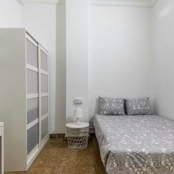 Gran Vía Marqués del Turia, Valencia, Valencian Community 46005 - Foto 1