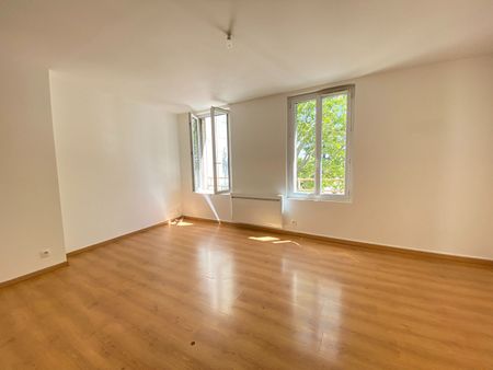Location Appartement 3 pièces 56m² - Photo 5