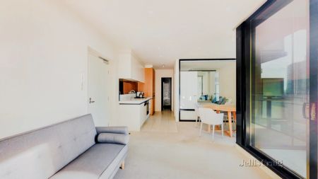 1 Bed, 1 Bath - Photo 2