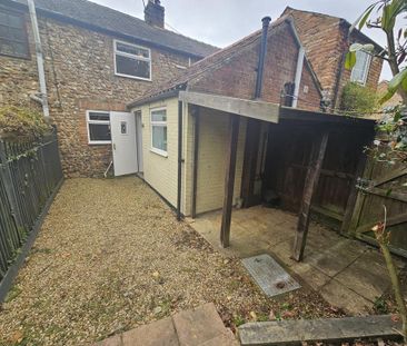 2 bedroom terraced house to rent - Photo 6