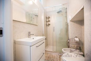 Студия возле метро Brenta