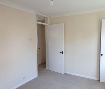 1 bedroom end of terrace house to rent - Photo 2