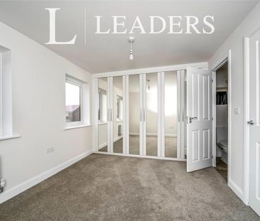 3 bedroom terraced house to rent - Photo 3