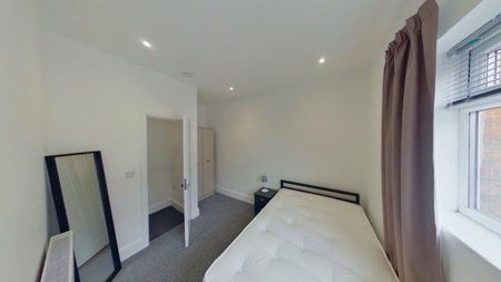 2 bedroom house share to rent - Photo 3