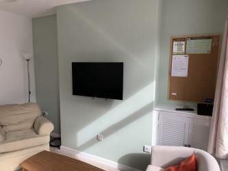 2 bedroom private hall to rent - Photo 2