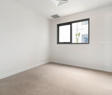 Thinking of selling? Contact our agent - Photo 5