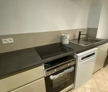 Location Appartement 1 pièce 34m² GRASSE 06130 - Photo 5