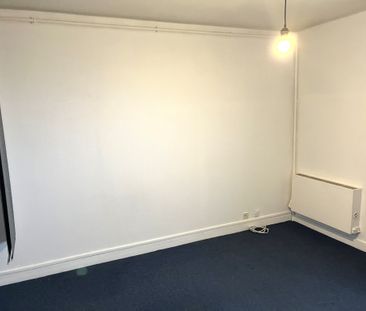 Location Appartement 1 pièce 23m² MAROMME 76150 - Photo 1