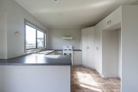 Two Bedroom Home in Dinsdale - Photo 5