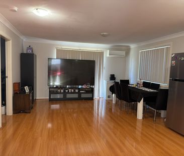 Low maintanance 2 Bedroom granny flat - Photo 1