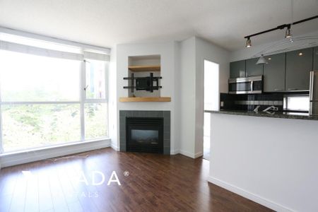 Unfurnished, 2 Bed 2 Bath Apartment For Rent - Photo 5