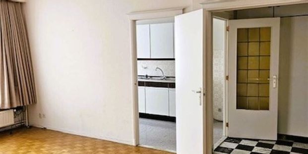 Appartement te huur in Antwerpen voor € 900 met 1 slaapkamer - Photo 1