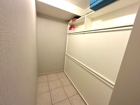 Studio met slaaphoek in een residentie met verwarmd zwembad – vlak bij de zeedijk in Oostende! - Foto 3