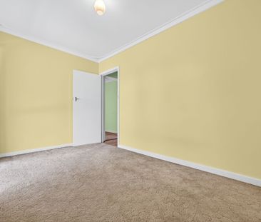 Three Bedroom Home in Rockingham - Photo 3