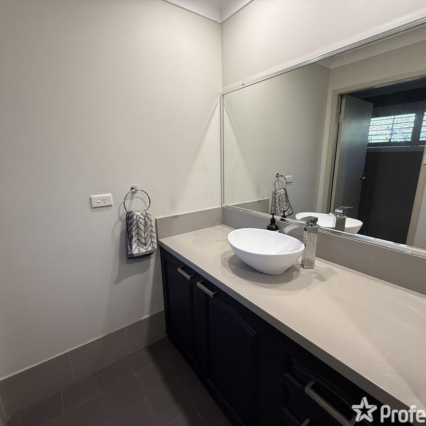 3 Ilinga Close, North Nowra NSW 2541 - Photo 1