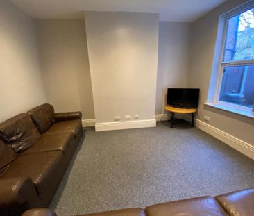 6 bedroom house share to rent - Photo 1