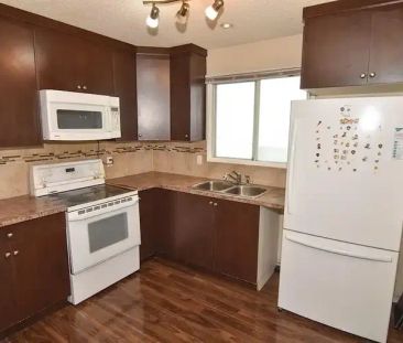 2 bedrooms Whitworth community. | 312 Whitworth Way Northeast, Calgary - Photo 1