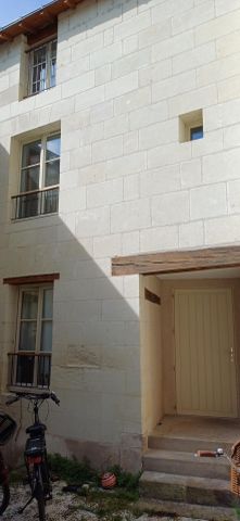 Location Appartement 3 pièces 79m² SAUMUR 49400 - Photo 4