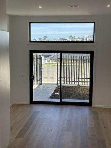 31/4 Makinson View, Denman Prospect ACT 2611 - Townhouse For Rent | Domain - Photo 4