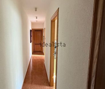 Alquiler de piso en Calle Santiago Ramón y Cajal, 146 - Photo 1