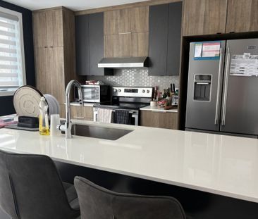 Maison à étages à louer - Saint-Eustache (Nord Est) Maison à étages... - Photo 1