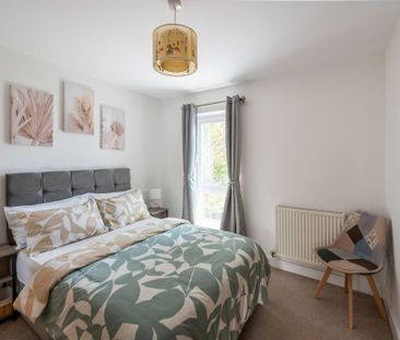 2 bedroom terraced house to rent - Photo 2