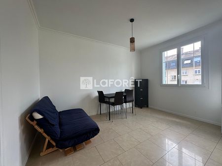 Apartment - Photo 2