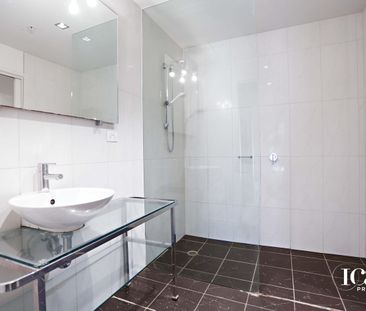 Spacious 2 Bedroom Apartment in Concept Blue - Photo 5