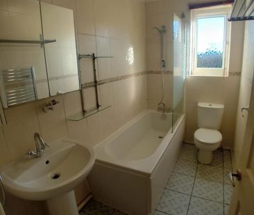 3 bedroom detached house to rent - Photo 6