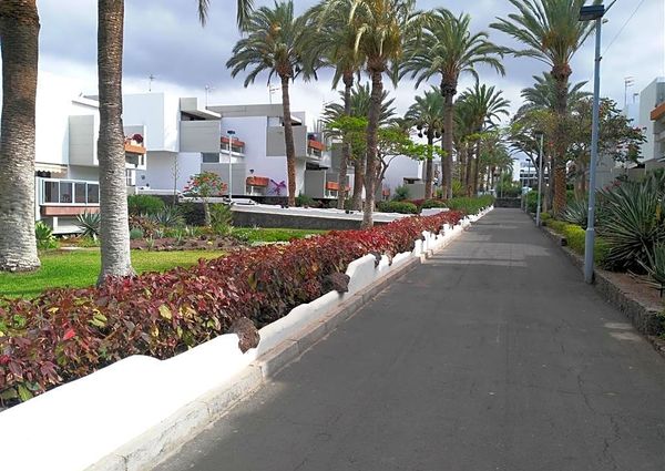 Se alquila apartamento tipo loft en Costa del Silencio