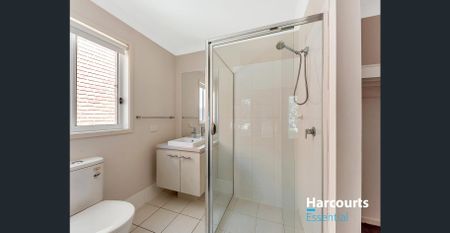 4 bedroom home - Photo 2