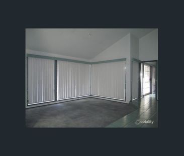 4 jericho Crt, Berwick, Vic 3806 - Photo 1