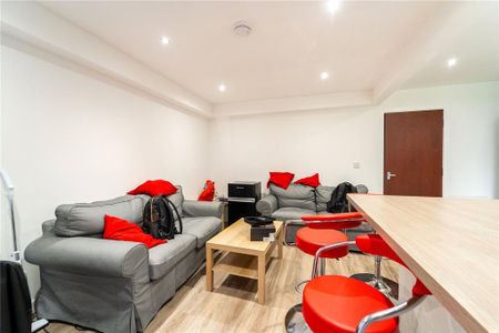 4 bedroom house to rent - Photo 4