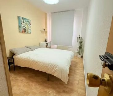 Calle Santanderina, Madrid, Community of Madrid 28053 - Photo 6