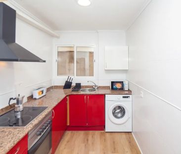 Carrer de les Illes Canàries, Valencia, Valencian Community 46023 - Photo 4