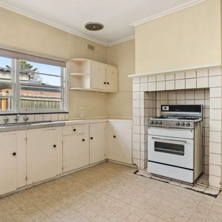 Comfort, Convenience & an Exceptional Backyard - Photo 3