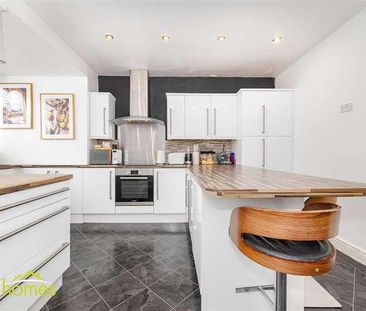 Leighton Street, Atherton, Manchester, M46 - Photo 1
