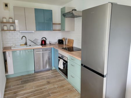 Location Appartement 2 pièces 44m² HAUBOURDIN 59320 - Photo 4