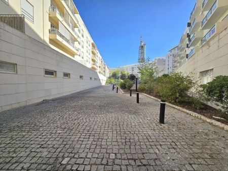 Luxury Flat for rent in Parque das Nações, Portugal - Photo 5
