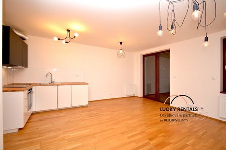 Pronájem bytu 1+kk 38 m² - Фото 2