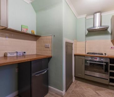 2 bedroom terraced house to rent - Photo 6