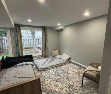 For Lease - 2050 Upper Middle Road Unit# 67, Burlington, Ontario - Photo 3