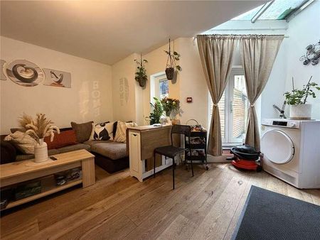 Richmond Court, High Street, Hornsey, London, N8 - Photo 2