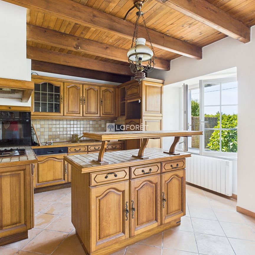 Maison T6 Landrévarzec à louer - Photo 1