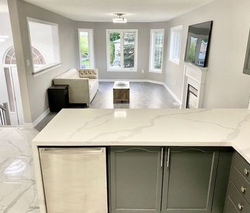 For Lease - 169 Cumming Drive, Barrie, Ontario - Photo 1