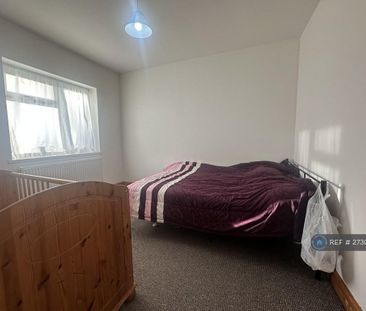 3 bedroom end of terrace house to rent - Photo 6