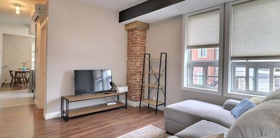 Image Page Voir l'annonce Grand et lumineux 3 1/2 Limoilou Grand et lumineux 3 1/2 Limoilou 1 250,00 $ 1 févr. Expire dans: 60 jours - Photo 2