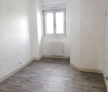 Location Appartement 3 pièces 39m² COUTANCES 50200 - Photo 5