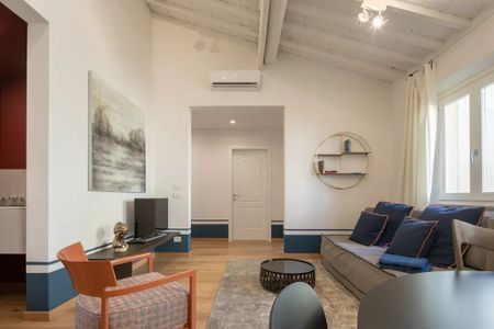 Piazza dei Nerli, Florence, Tuscany 50124 - Photo 5